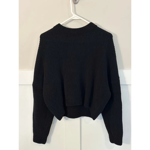 Women's Abercrombie & Fitch Black Sweater Size S - Picture 3 of 8